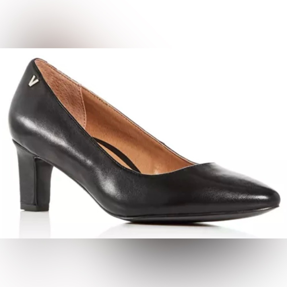 VIONIC heels